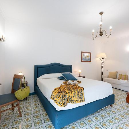 Boutique Gimagi Hotel Amalfi Exterior photo