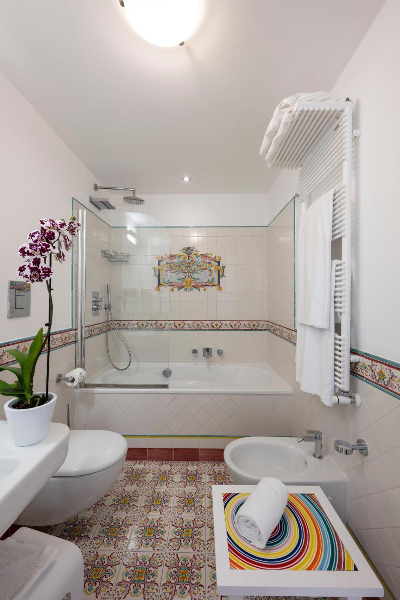 Boutique Gimagi Hotel Amalfi Exterior photo